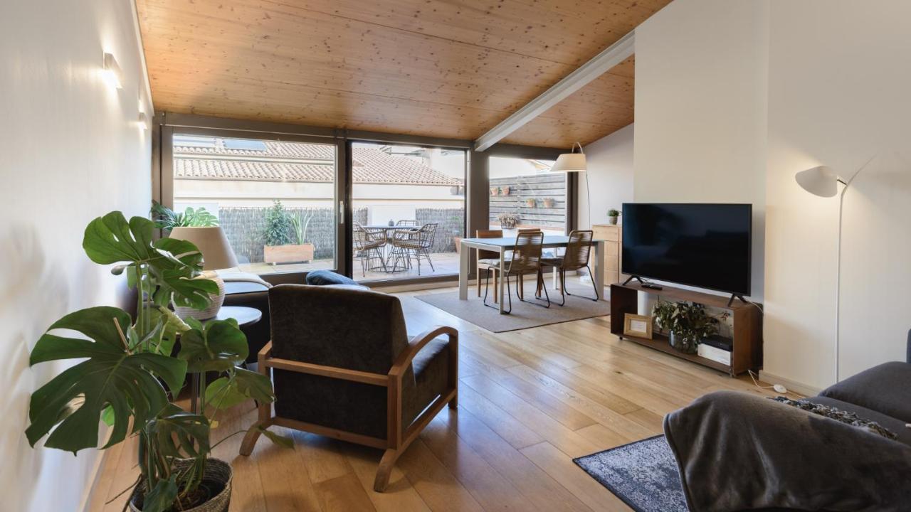 Apg Carrer Nou Atic Lejlighed Girona Eksteriør billede