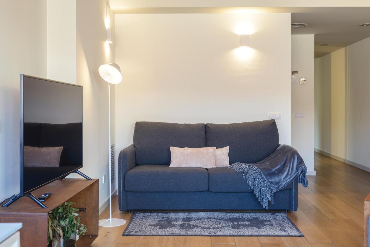 Apg Carrer Nou Atic Lejlighed Girona Eksteriør billede